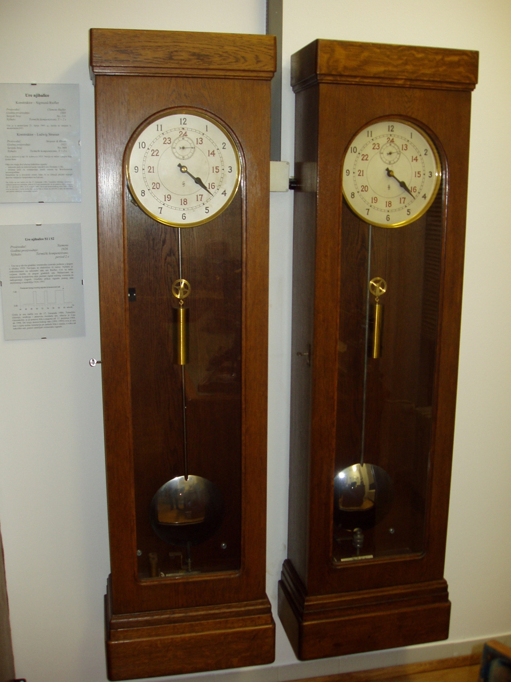 Pendulum clocks